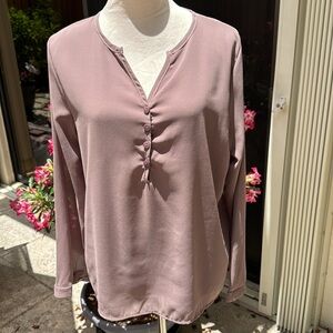 PARTYSU. Taupe/Tan, long sleeve blouse. Size XL. Buttons on back to tigh…